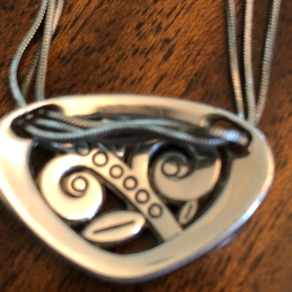 Brighton retired EVE DELIGHT short leaf Swarovski crystal necklace - Picture 10 of 11